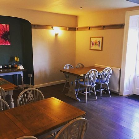 The Greyhound Inn Bedale Esterno foto