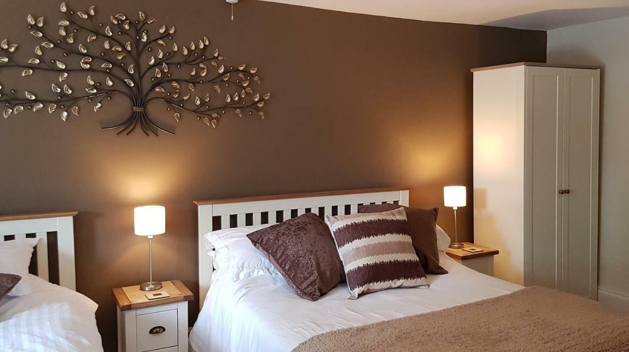 The Greyhound Inn Bedale Esterno foto