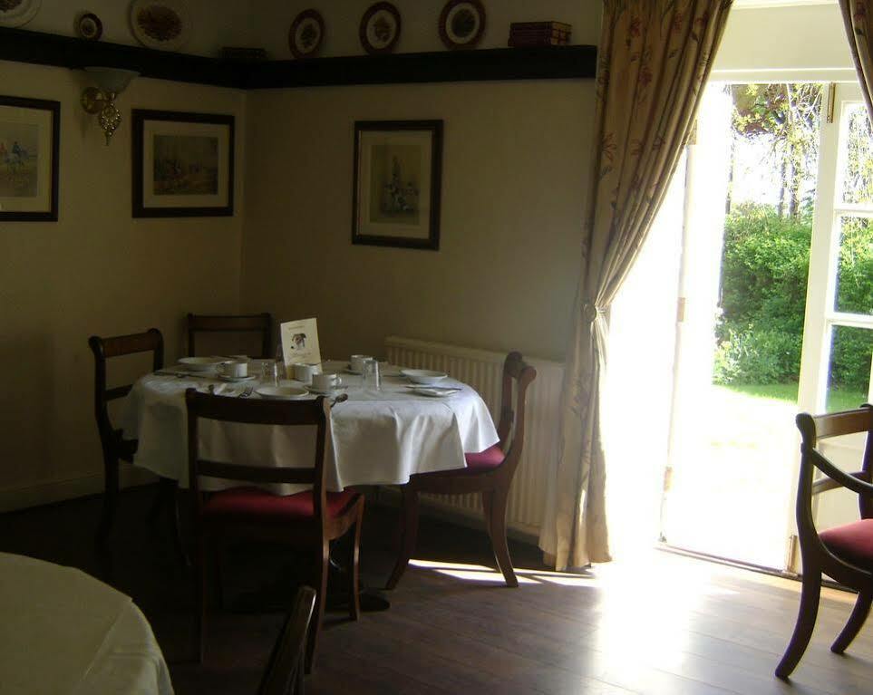 The Greyhound Inn Bedale Esterno foto
